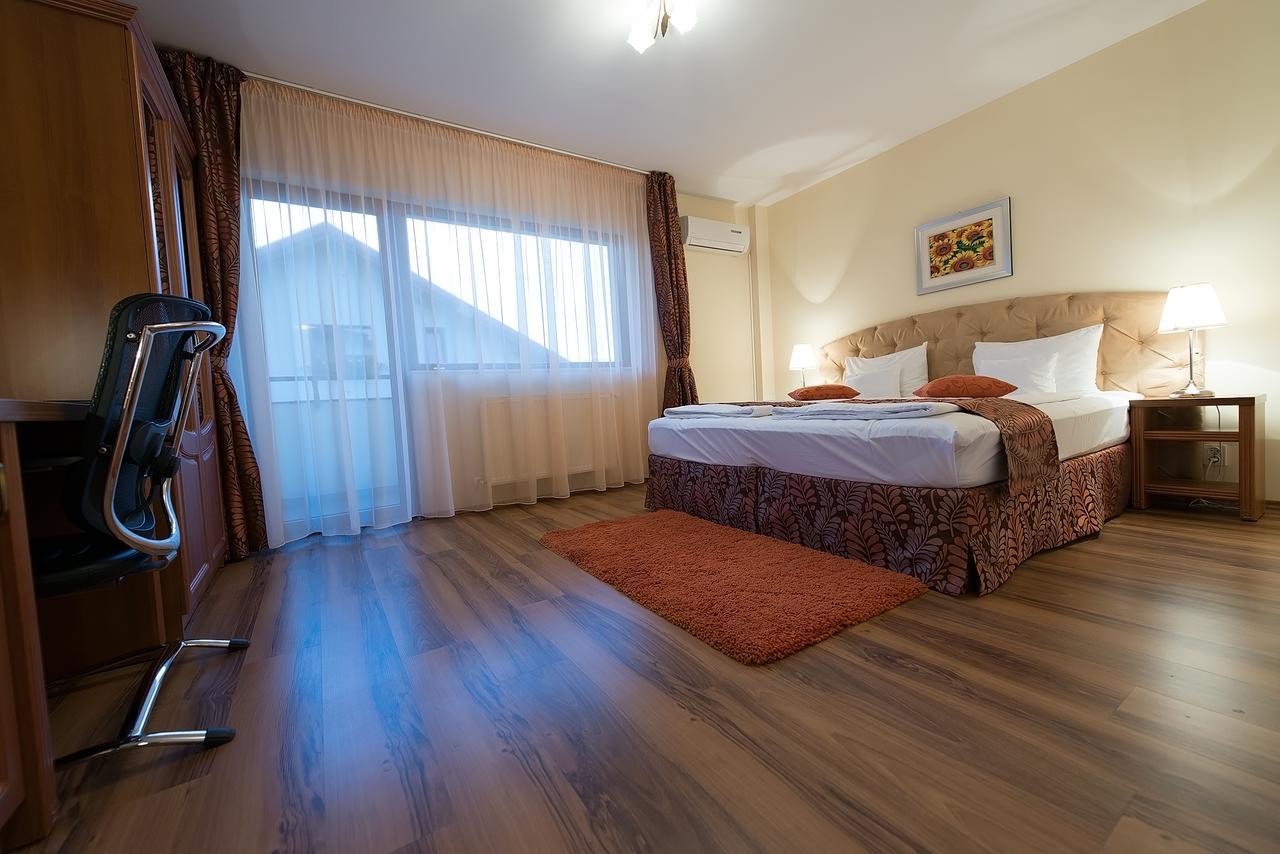 Cabrio Apart Hotel Kaloşvar Dış mekan fotoğraf