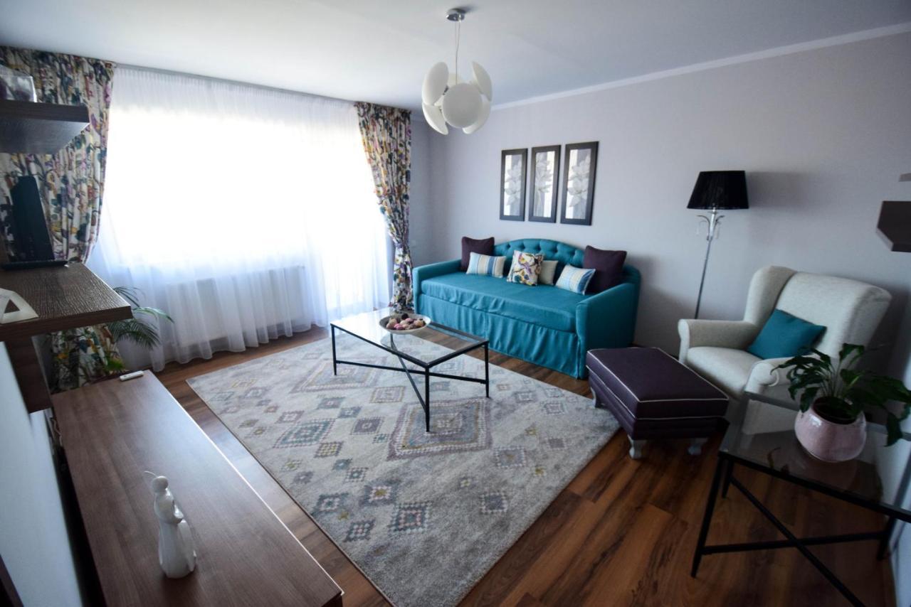 Cabrio Apart Hotel Kaloşvar Dış mekan fotoğraf