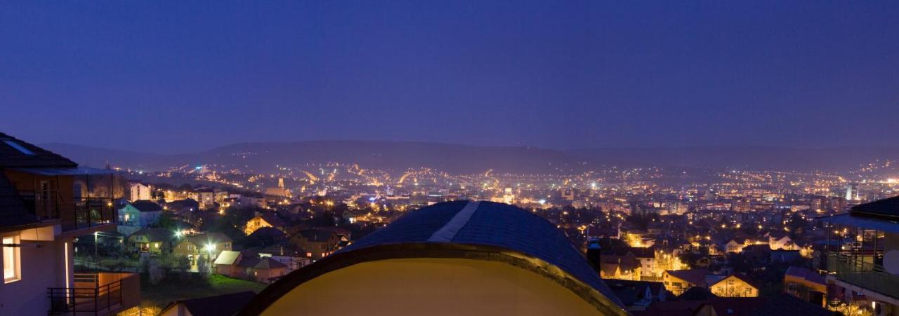 Cabrio Apart Hotel Kaloşvar Dış mekan fotoğraf