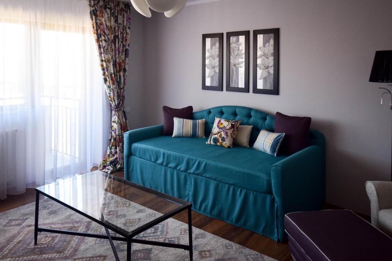 Cabrio Apart Hotel Kaloşvar Dış mekan fotoğraf
